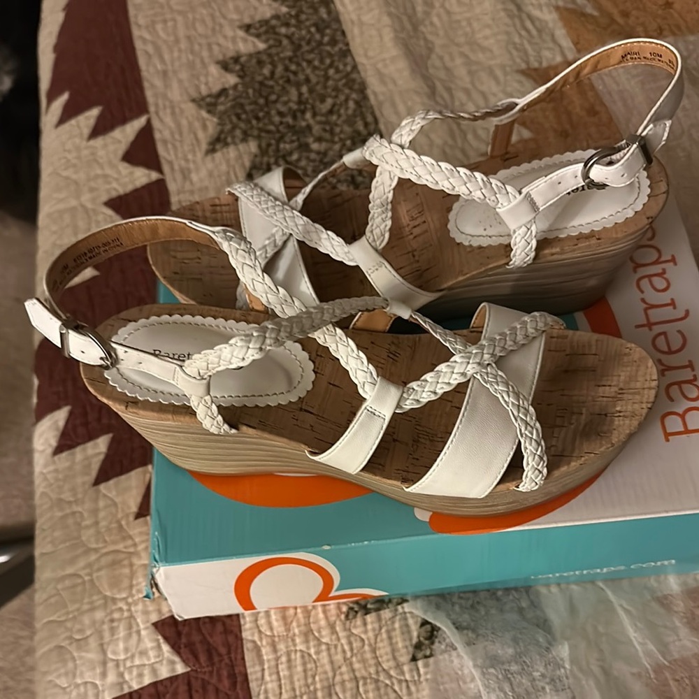 BareTraps Women's White Wedge Sandals - Picture 2 of 4